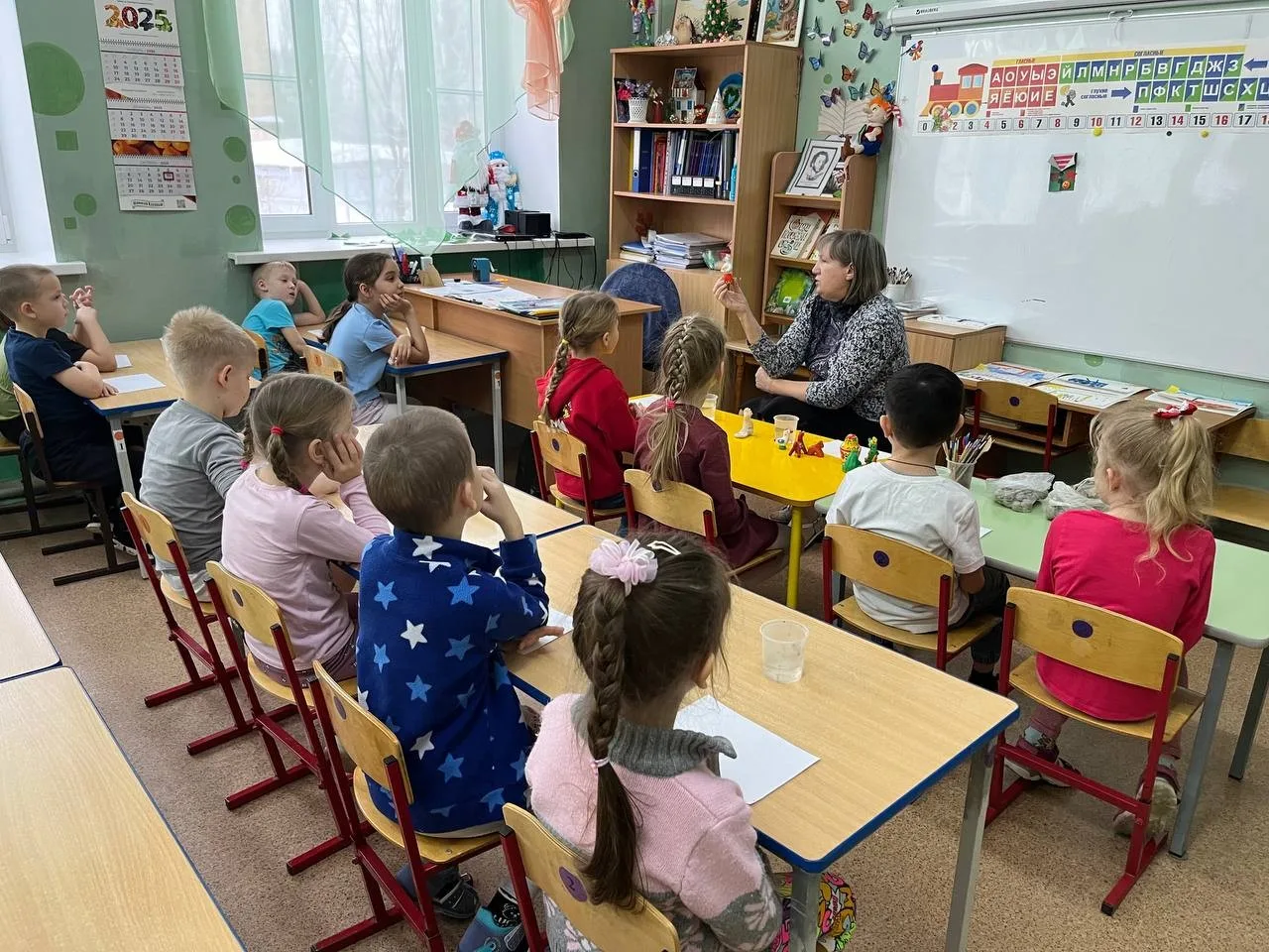 Увлекательное занятие по лепке прошло в саратовском детском саду