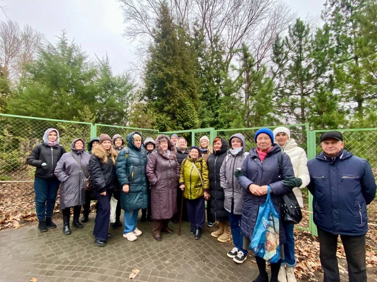 Погружение в природу: знакомство с богатством Ботанического сада