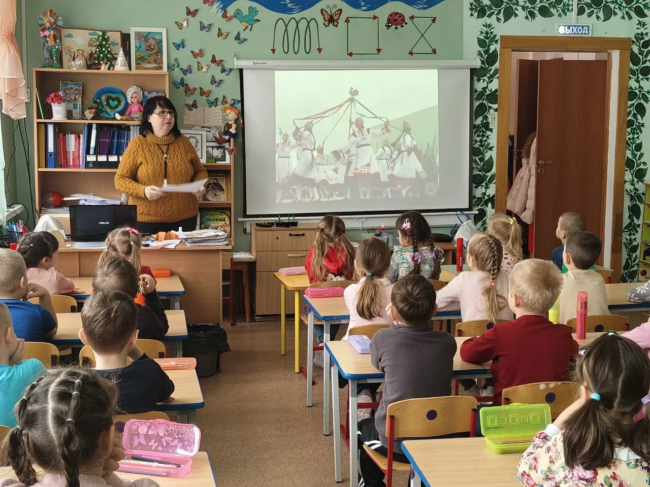 Творческое занятие в Год единства народов России